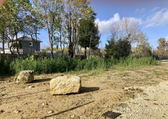 Terrain à bâtir de 721m² quartier Germignan au Taillan-Médoc idéal investisseur ( 33320)